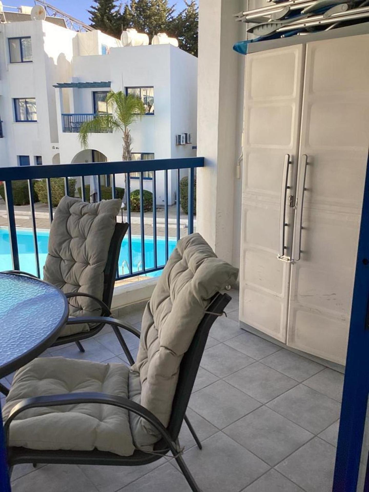 Apartament Pool View *